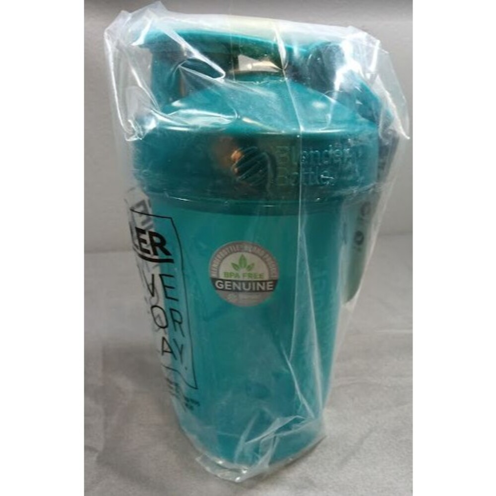 Blender Bottle Classic Shaker Sport Flip Top Bottle 20 oz New BPA-Free